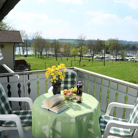 Gut Horn Guest house 3*