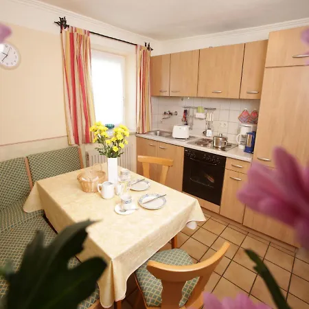 Gut Horn Guest house 3*