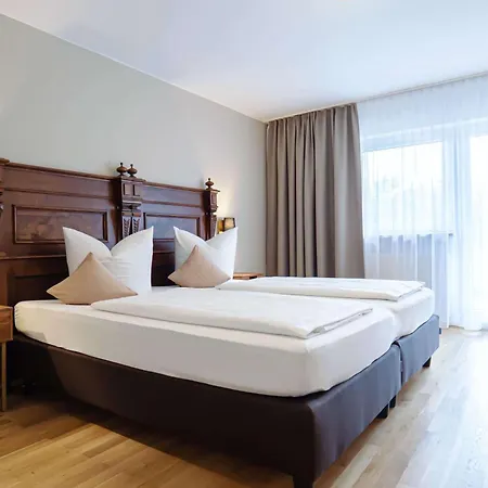 Guest house Gut Horn 3*