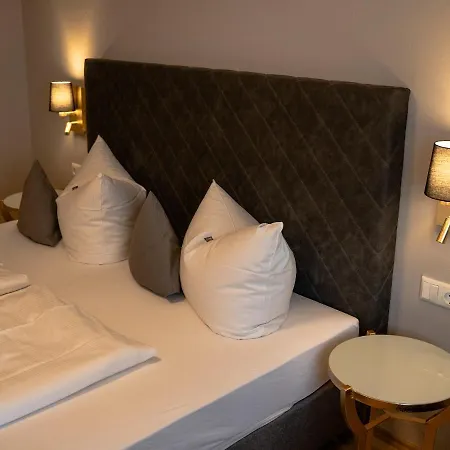 Gut Horn Pensjonat 3*
